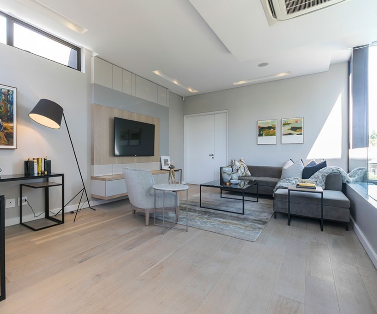 FinOak Pre-finished